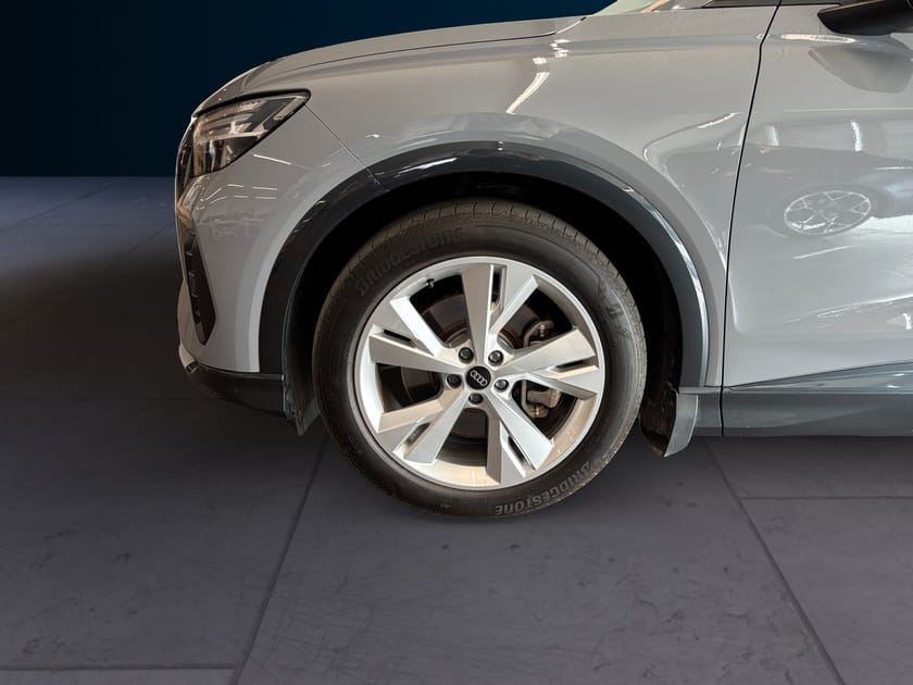 Bild 4 av Audi Q4 45 e-tron quattro Drag, Evo-paket ink matrix, Pro. Adv