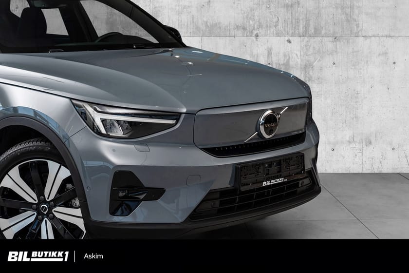 Bilde 2 av Volvo XC40 Recharge Single Motor Ultimate, Pixel LED, H&K, Pano, El.Seter, ACC, Navi+++