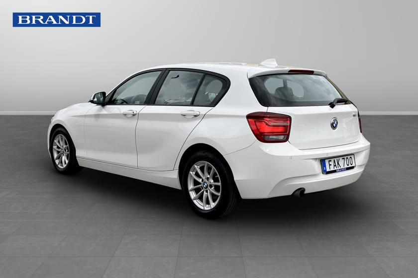 Bild 2 av BMW 116i 5-dörrars Manuell 136hk