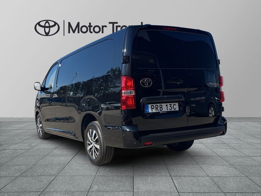 Bild 2 av Toyota Proace L1 2,2D 180hk Automat L2 Professional