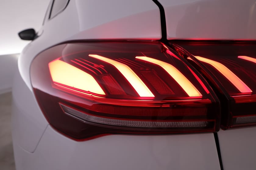 Bild 5 av Audi A5 Avant e-hybrid quattro 367Hk S-LINE Leasebar