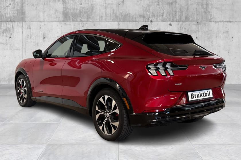 Bilde 3 av Ford Mustang Mach-E Long Range AWD 99W Range/Glasstak/360/Bang&Olufsen/Sensico