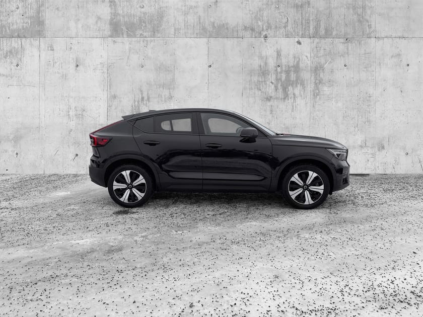 Bilde 2 av Volvo C40 Recharge Single Motor Plus / Varmer / App / H.feste / 19'' / Google