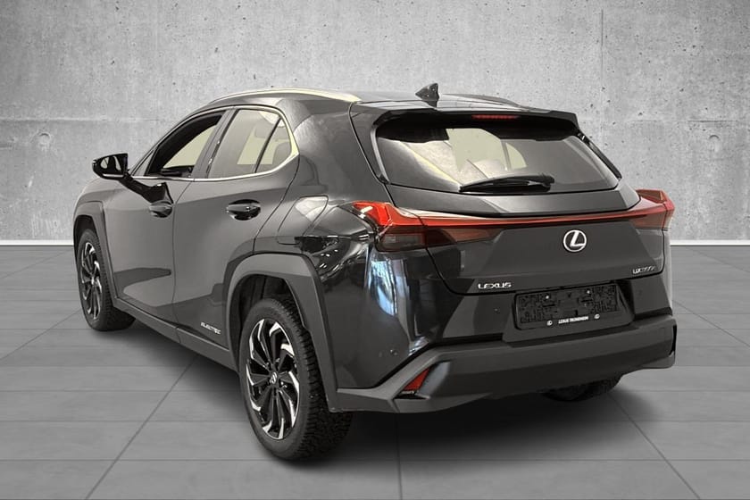 Bilde 3 av Lexus UX 300e Premium/WLTP 312 km/KAMPANJE-PRIS!/