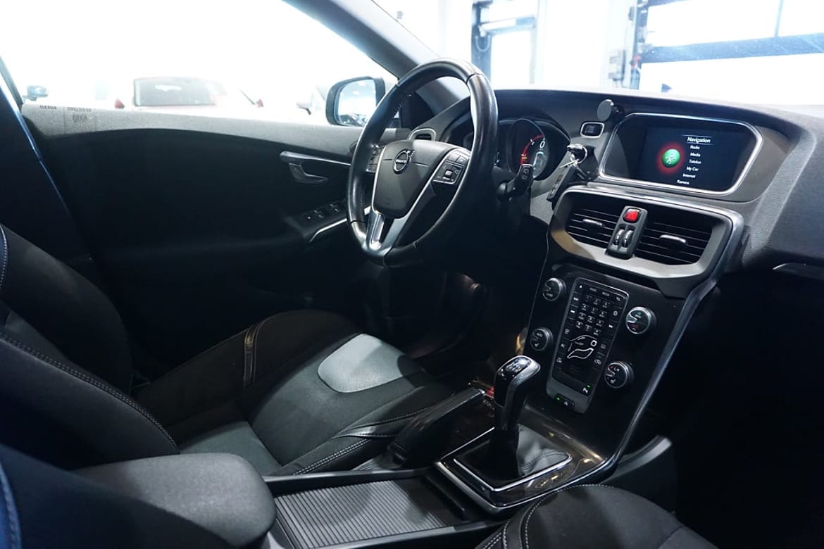 Volvo V40 2017 - miniatyr 14