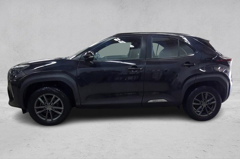 Bilde 2 av Toyota Yaris Cross Hybrid AWD-i Active - LED - Adaptiv cruise - Ryggekam.
