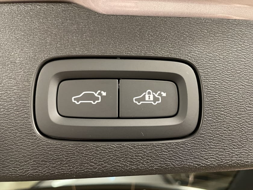 Bild 3 av Volvo V60 T6 Plus Dark Nordic Edition