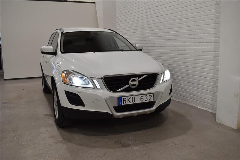 Bild 3 av Volvo XC60 D4 163hk AWD Momentum D-värm Drag