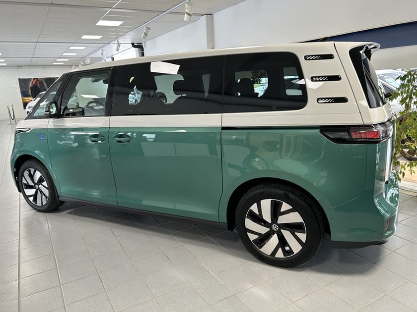 Bild 2 av Volkswagen ID. Buzz LWB PRO 7-SEATS HJULBAS: 3239 MM MOTOR: 2