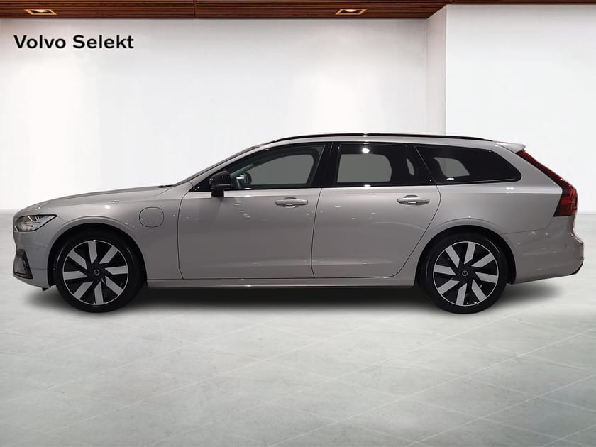 Bild 3 av Volvo V90 T6 Plus Dark Nordic Edition