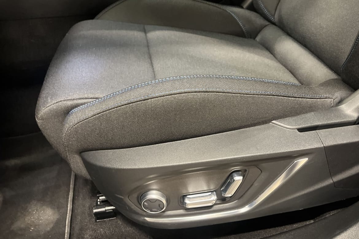 Lynk & Co 01 2023 - miniatyr 15