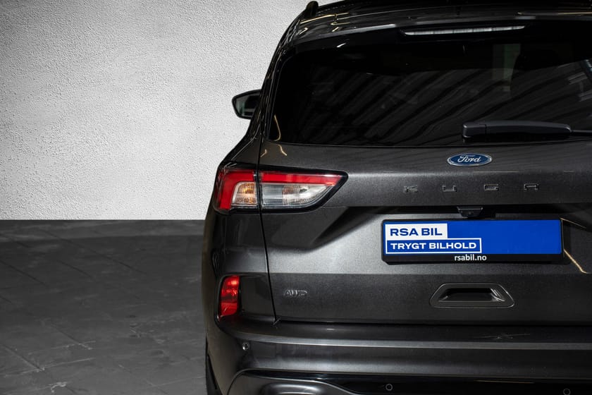Bilde 5 av Ford Kuga 2.0 190 HK AWD ST-Line Topputstyrt/en eiers bil