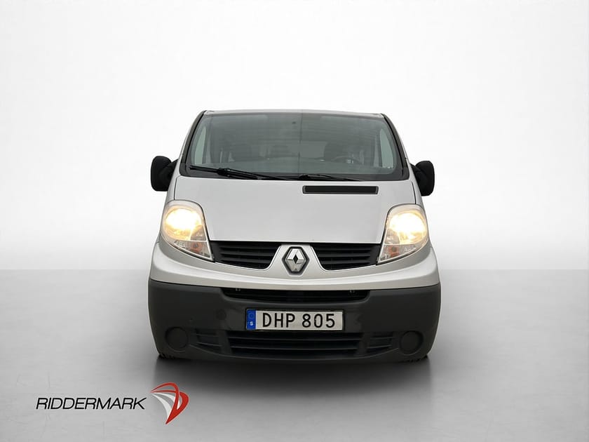 Bild 5 av Renault Trafic Kombi Passenger Lång 2.0dCi Värmare Drag PDC 9-Sits