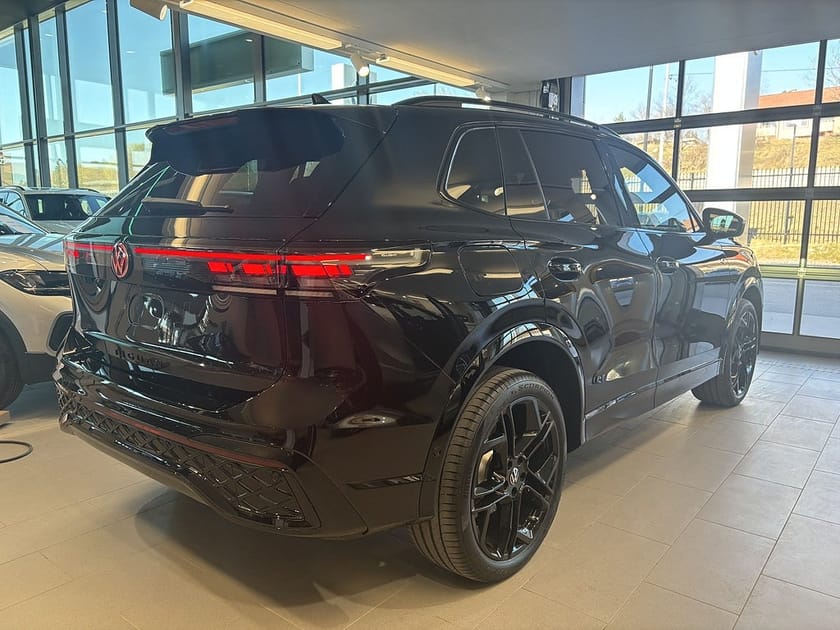 Bild 4 av Volkswagen Tiguan eHybrid R-Line-Edition 4595kr/mån MAJ ERBJUDANDE