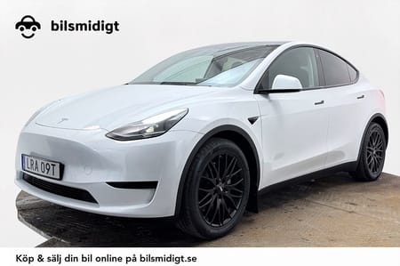 Tesla Model Y Standard Range RWD Drag AutoPilot Värmepump Pano Premiumljud MOMS 299hk