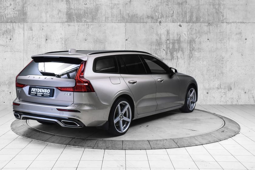 Bilde 3 av Volvo V60 T8 AWD R-Design KROK|ACC|PARK.VARM|7år*