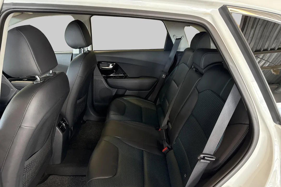 picture of a car