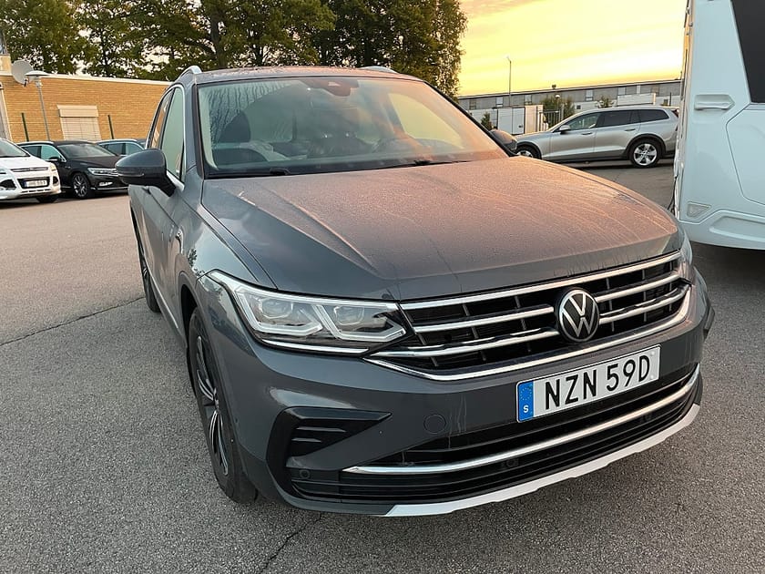 Bild 3 av Volkswagen Tiguan eHybrid Plug in 245HK Elegance