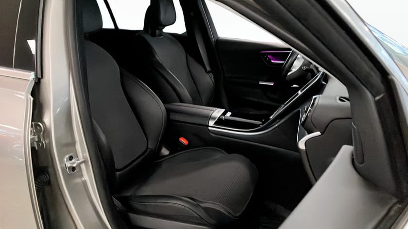Bild 3 av Mercedes-Benz C 300 T e 1,99% RÄNTA 9G-TRONIC 313HK DRAG VÄRMARE