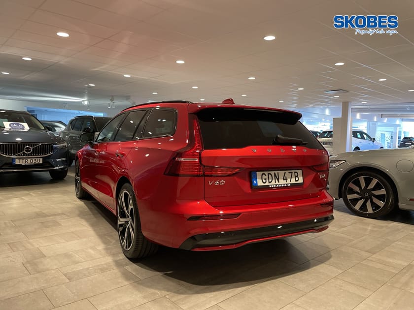 Bild 5 av Volvo V60 T6 Plus Dark Edition