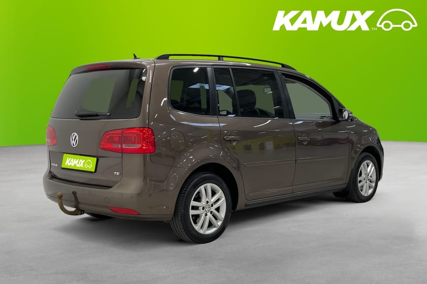 Bild 4 av Volkswagen Touran 7-seater 1.4 TSI Masters 7-Sits 140HK kamera Park Assist Drag