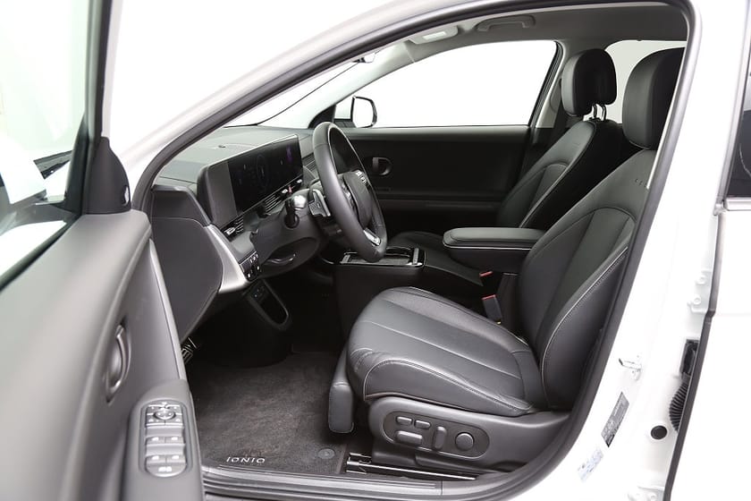 Bild 5 av Hyundai Ioniq 5 Advanced 84 kWh AWD Facelift | 360 kamera skinn HUD