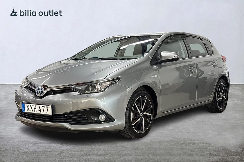 Bild 1 av Toyota Auris Hybrid e-CVT Intense Edition 136hk Backkamera