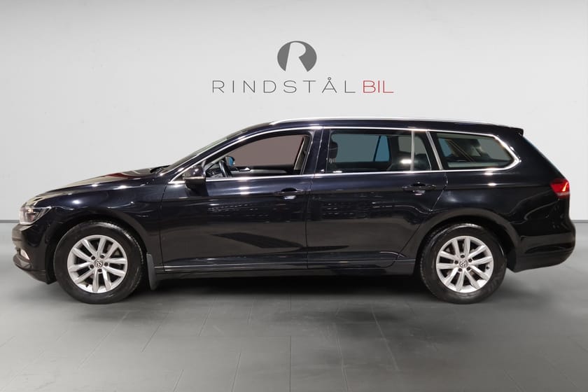 Bild 4 av Volkswagen Passat Sportscombi SC 1.4 TSI 150 HK DSG DRAG COCKPIT B-KAMERA 1ÄGARE 16"