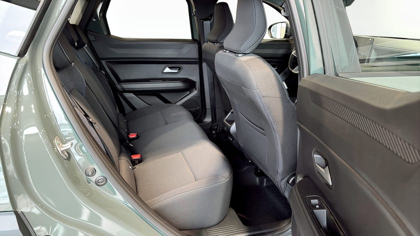 Bild 5 av Dacia Duster Hybrid 155 EXPRESSION MY26