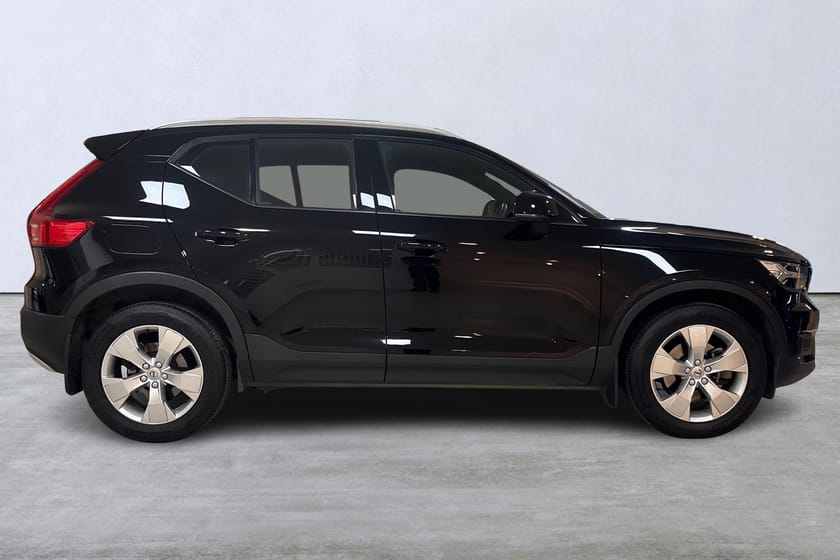 Bild 3 av Volvo XC40 B4 II FWD Bensin MomAdv NaviPro Edt