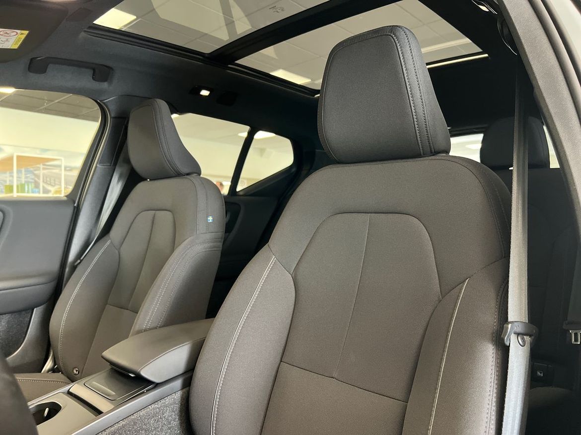 Volvo EX40 2025 - miniatyr 10