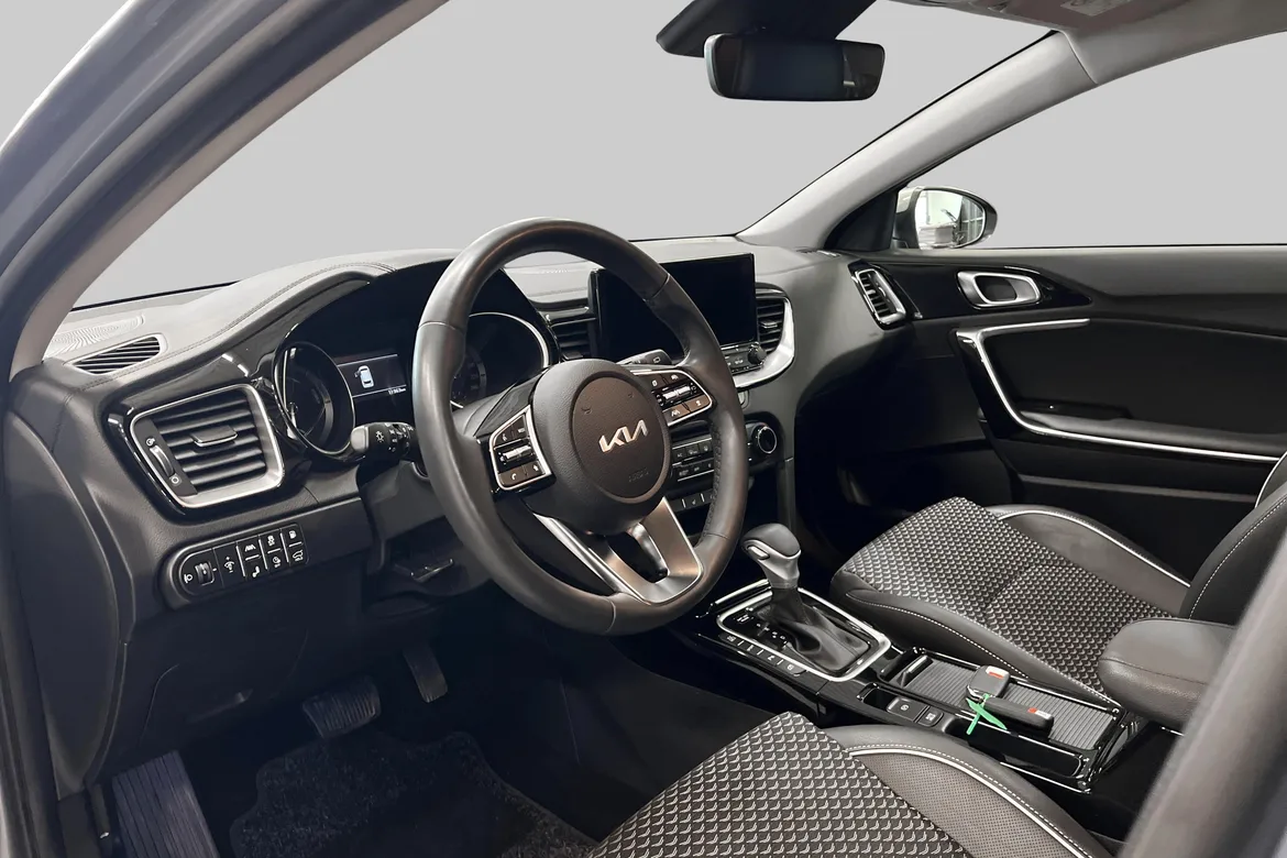 picture of a car