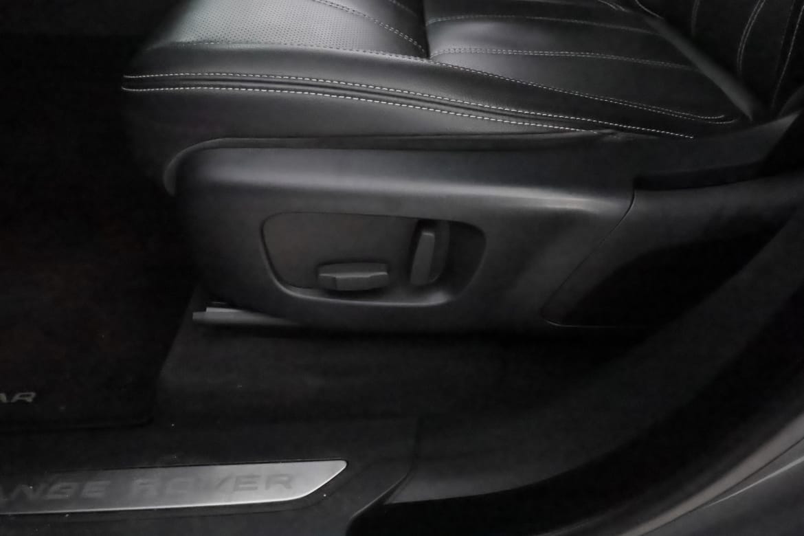 Land Rover Range Rover Velar 2018 - miniatyr 15