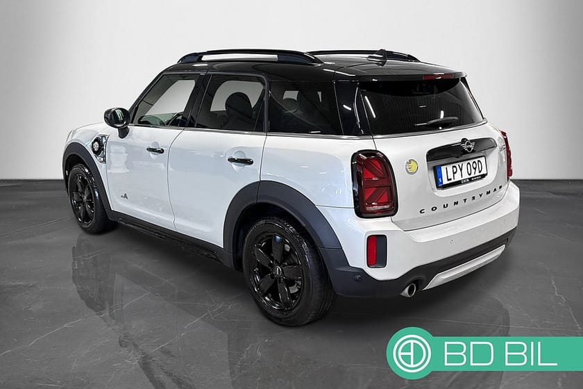 Bild 5 av MINI Countryman Cooper SE ALL4 AWD PANORAMA SKINN 1 BRUKARE BACKKAMERA