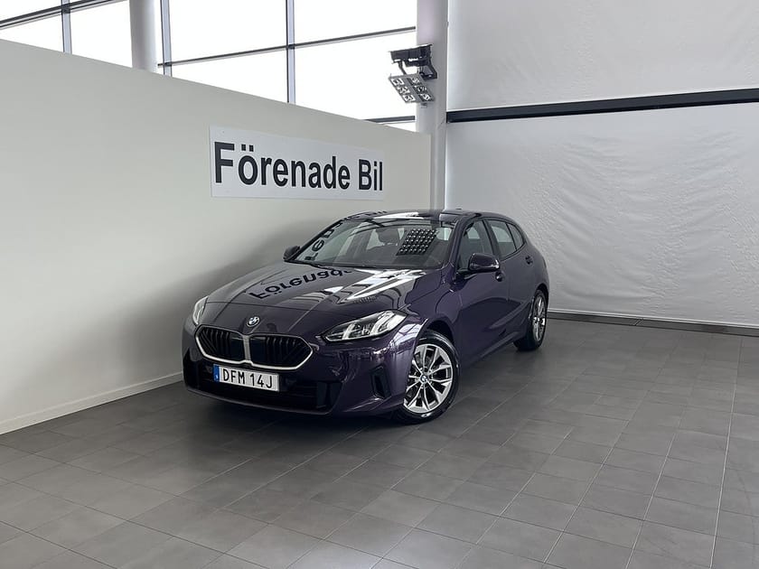 Bild 1 av BMW 120 Nav Rattvärme 17" Drive/Park Assist Backkamera