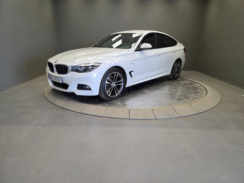 Bild 1 av BMW 330i xDrive GT M Sportpaket Dragkrok HiFi ljud Rattvärme