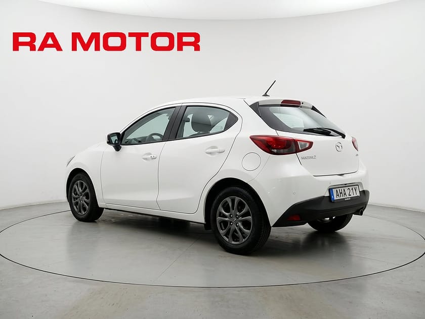 Bild 2 av Mazda 2 1.5 SKYACTIV-G 90hk Core Motorvärmare Farthållare