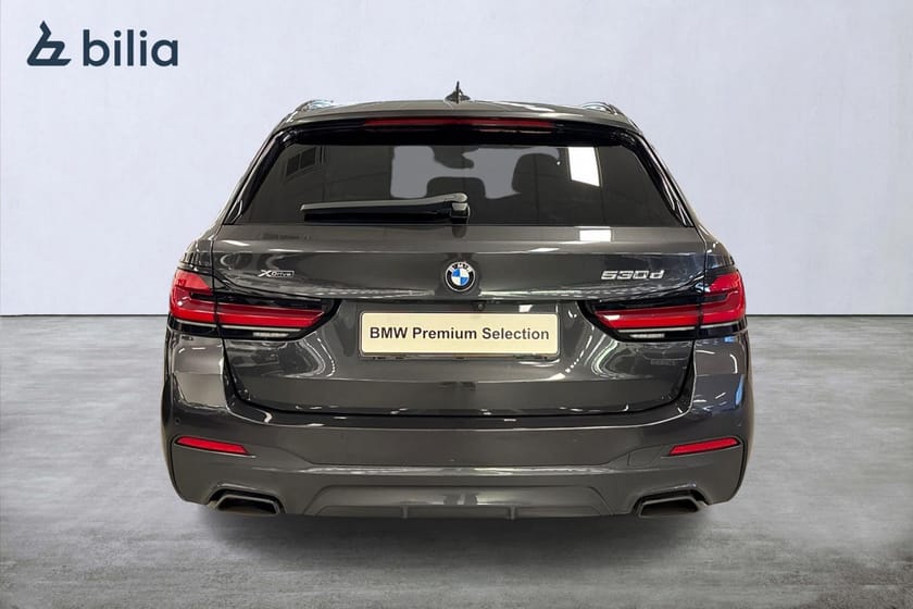 Bild 5 av BMW 530d xDrive Touring M-sport| Panorama | H&K | Drag | Värmare