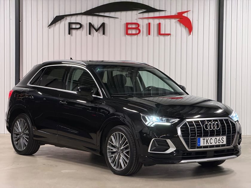 Bild 2 av Audi Q3 40 TFSI quattro Advanced Navigator Cockpit Drag Värmare