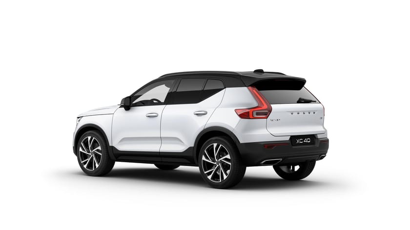 Bilde 3 av Volvo XC40 D4 AWD R-Design PANO|360|NAVI|20"