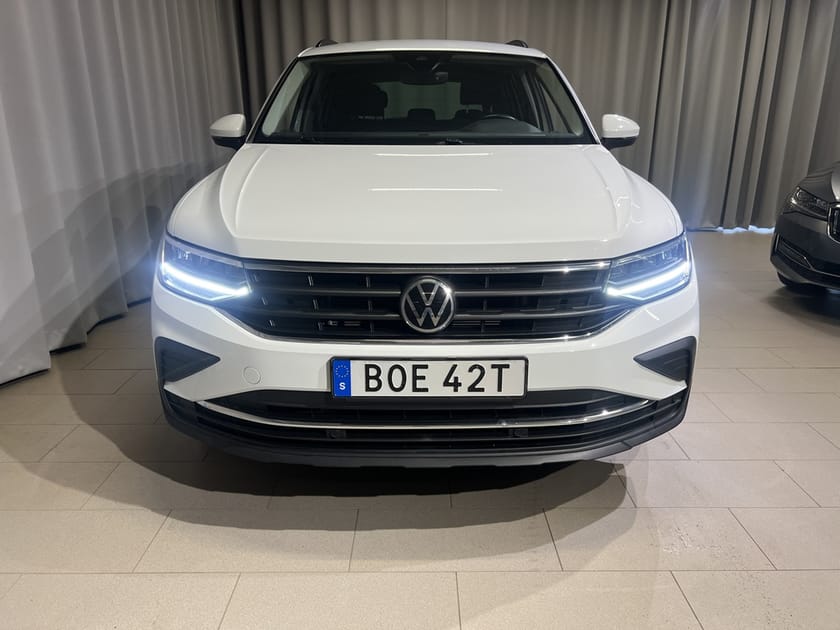 Bild 2 av Volkswagen Tiguan 1.5 LIFE 150HK DRAG PVÄRM