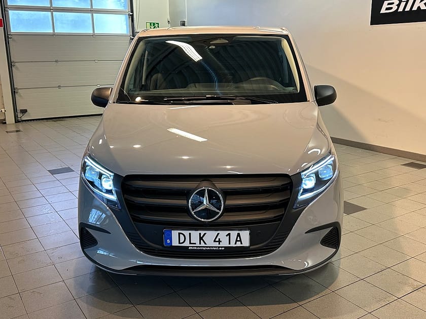 Bild 2 av Mercedes-Benz Vito 116 CDI 4x4 3.0t Ex.Lång Dubbla skjutdörrar