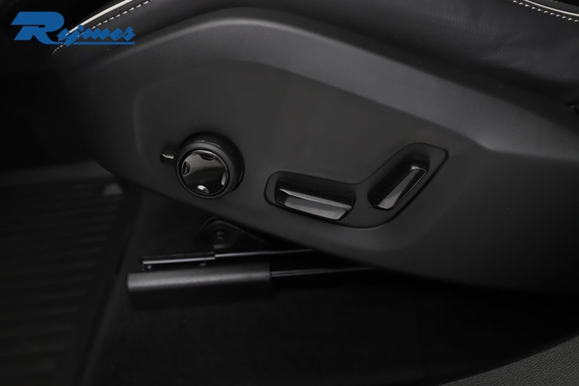 Bild 6 av 6 på bilen