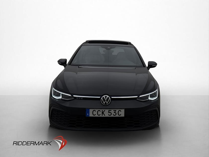 Bild 2 av Volkswagen Golf GTE 245hk Pano Värm Skinn Elstol Matrix MOMS