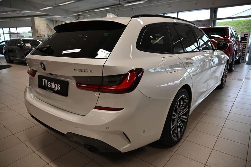Bilde 5 av BMW 330e xDrive Touring 