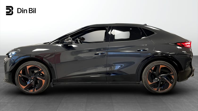 Bild 2 av CUPRA Tavascan VZ AW B-KAMERA GPS PANO ADRENALINE 340 HK