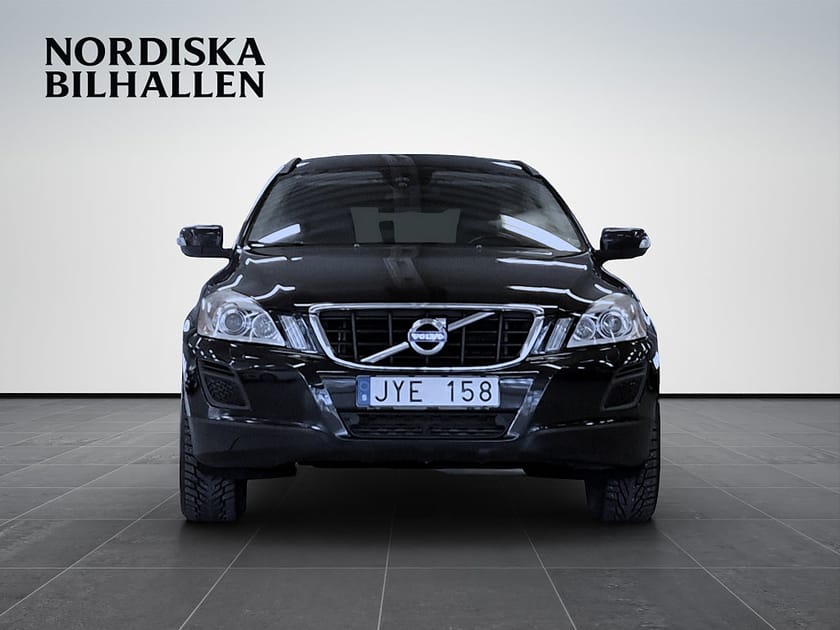 Bild 2 av Volvo XC60 D4 Geartronic Black Edition Nyservad Drag Värmare