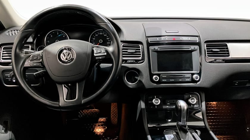 Bild 4 av Volkswagen Touareg 3.0 V6 TDI 4M TipTronic 204hk DRAG VÄRMARE