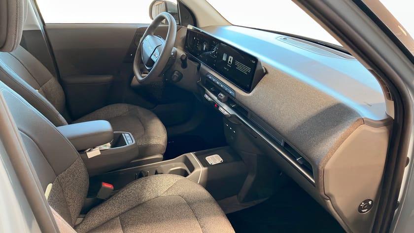 Bild 3 av Kia EV2 Standard Range PLUS SR 5-SITS *DEMOBIL*