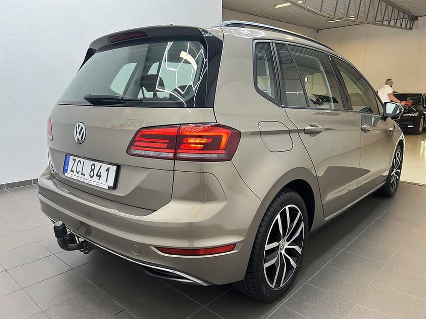 Bild 3 av Volkswagen Golf Sportsvan 1.0 TSI  110hk Bkamera/Krok/Carplay